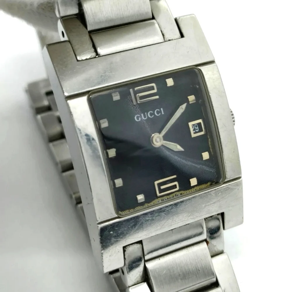 Gucci Watch  7700L 23mm Women's Black X Silver